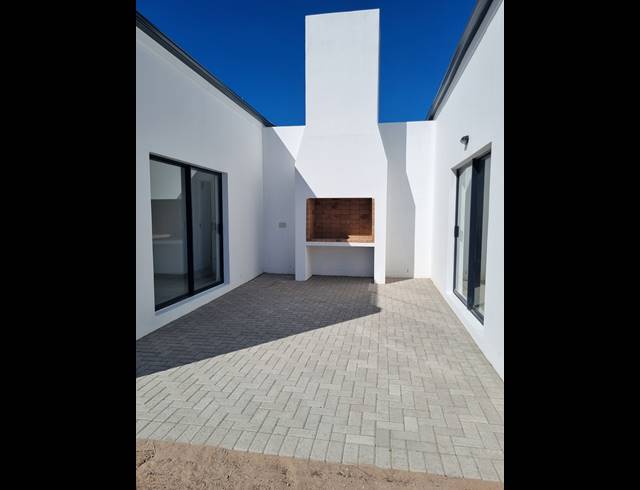 3 bed property for sale in LAAIPLEK